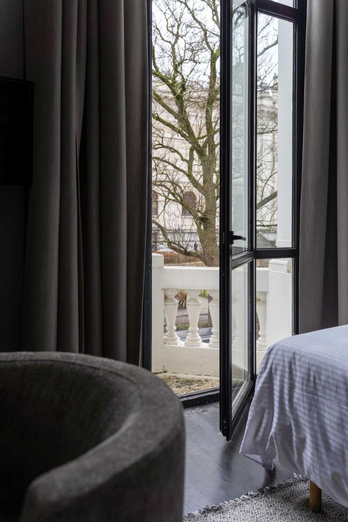 Elegant Balcony Antwerpen